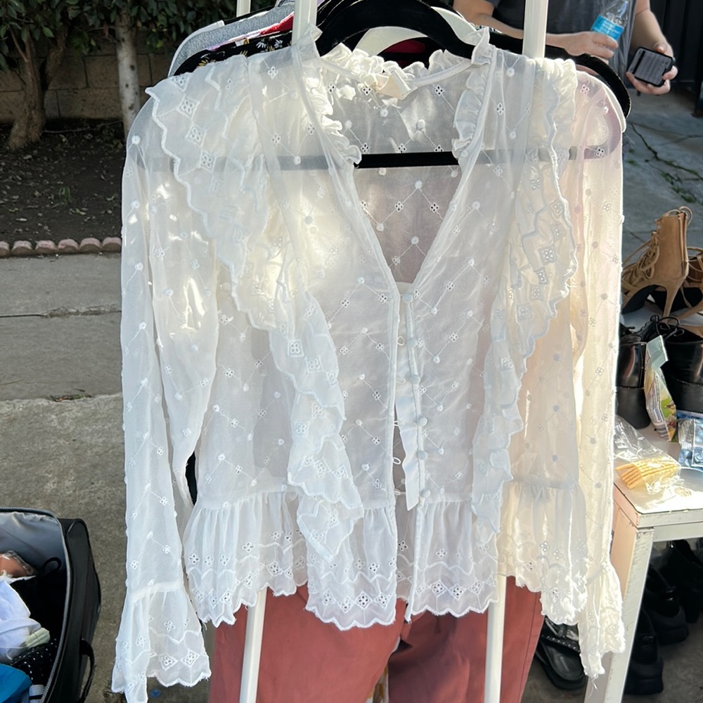 Really pretty white blouse